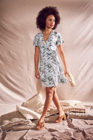 Laura Scott Wickelkleid