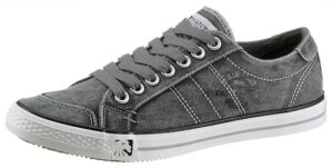 Man's World Sneaker